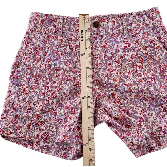 Gap Womens Floral Print Chino Shorts Size 6 Pink Purple 4" inseam - Picture 5 of 6